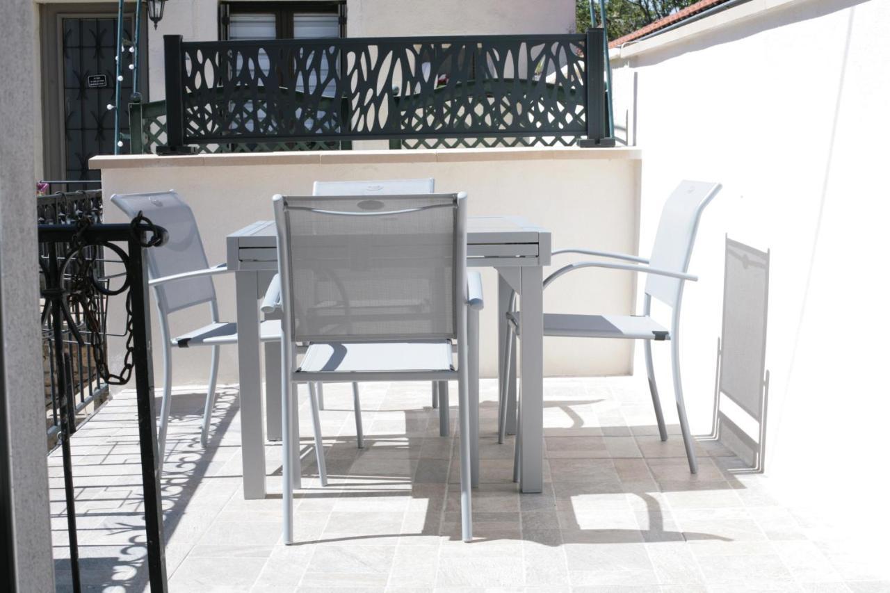 Apartamento Rully House Exterior foto
